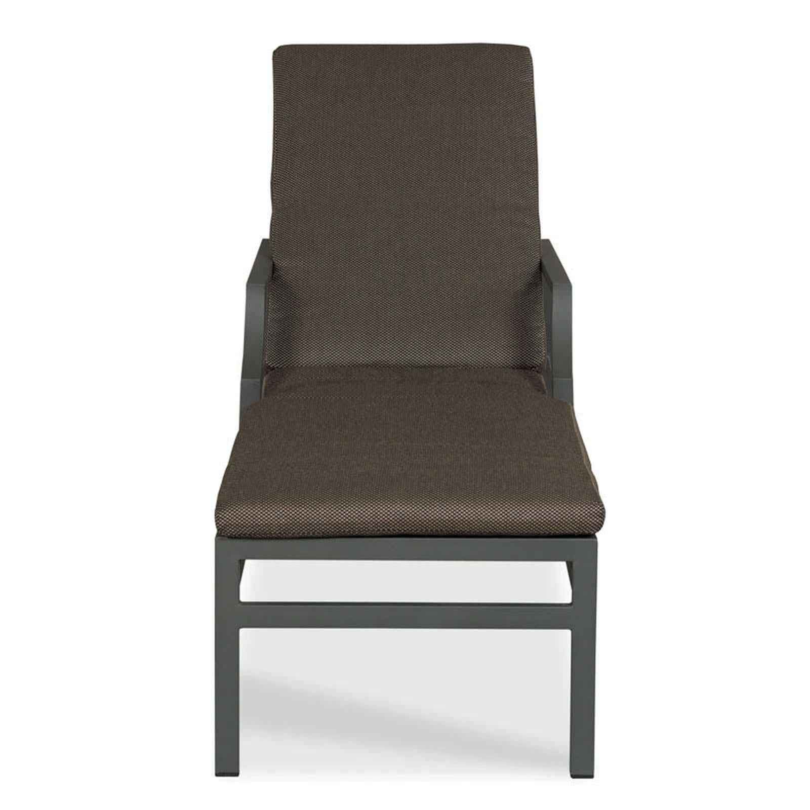 Woodbridge Furniture Bellevue Metal Chaise