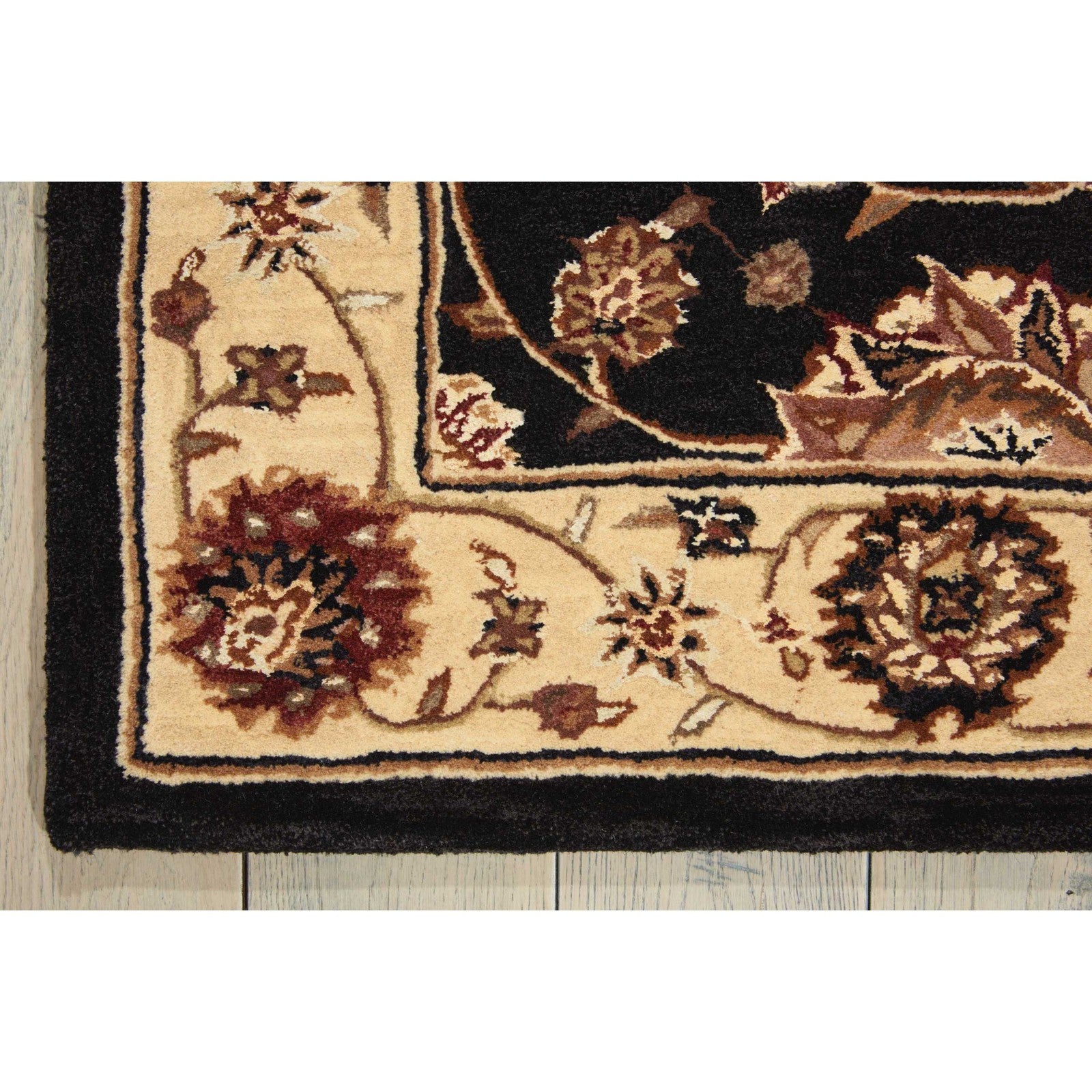 Nourison 2000 2204 Traditional Indoor Rug