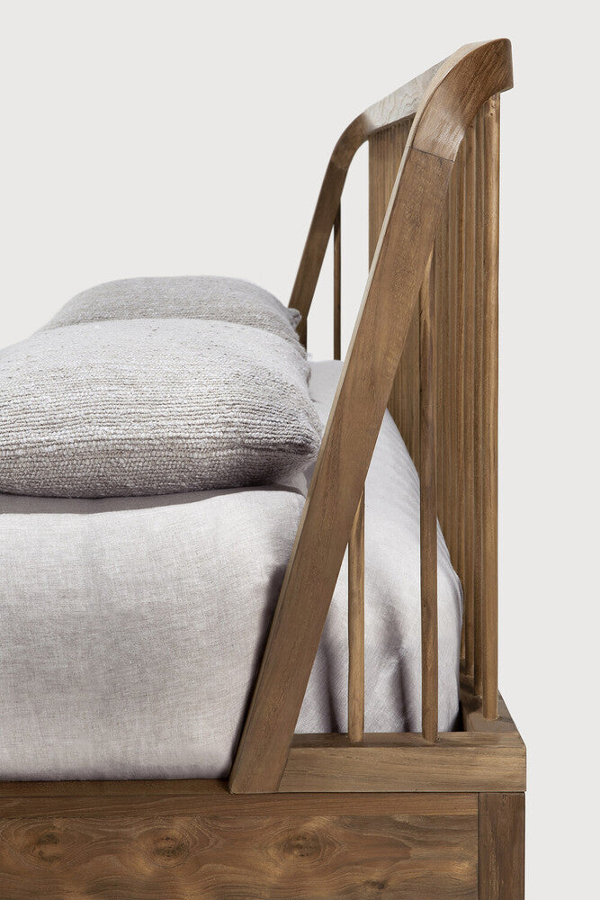 Ethnicraft Spindle Bed