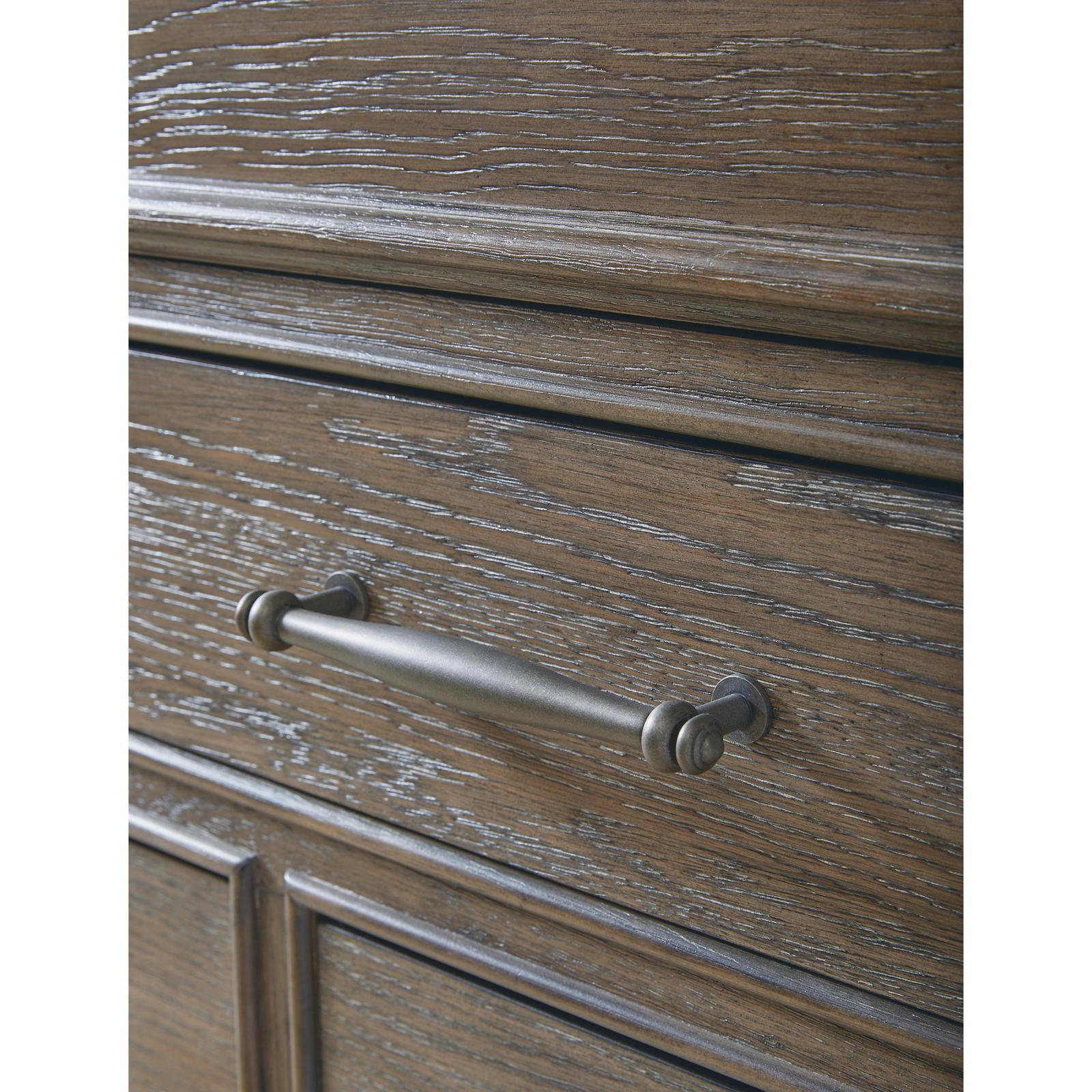 Pulaski Furniture Madison Ridge 14 Drawer Master Chest