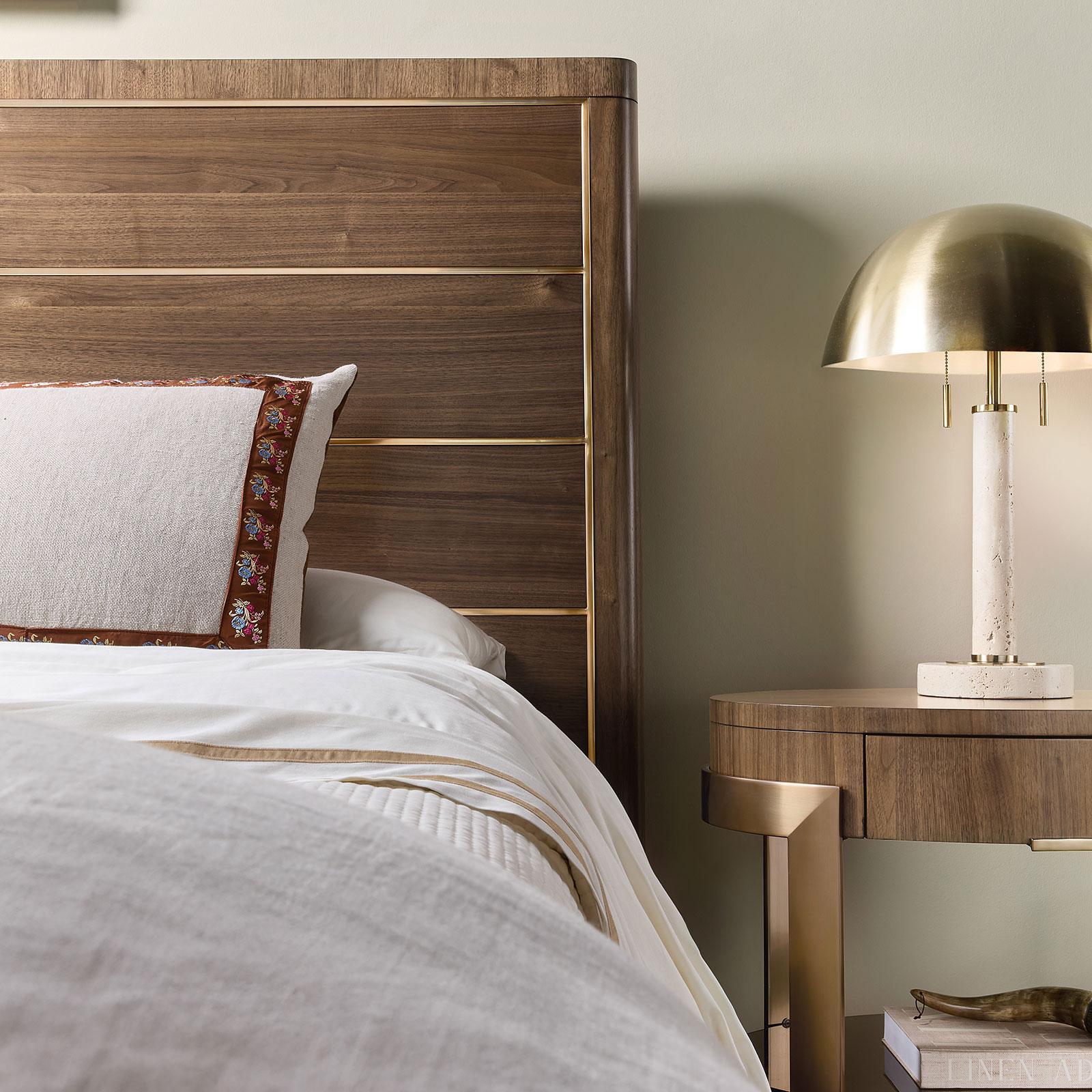 Hooker Furniture Eleana Panel Bed