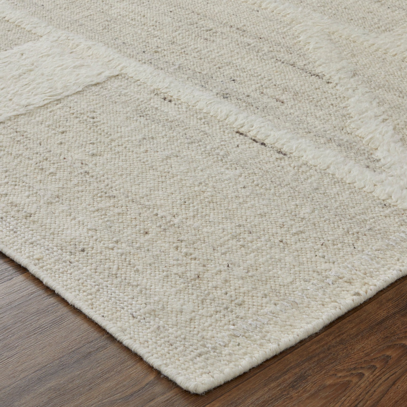 Feizy Ashby 8908F Transitional Geometric Rug in Tan/Ivory