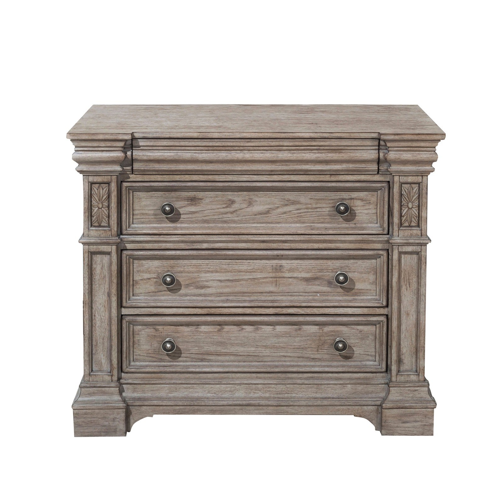Pulaski Furniture Kingsbury 4 Drawer Bachelor's Chest