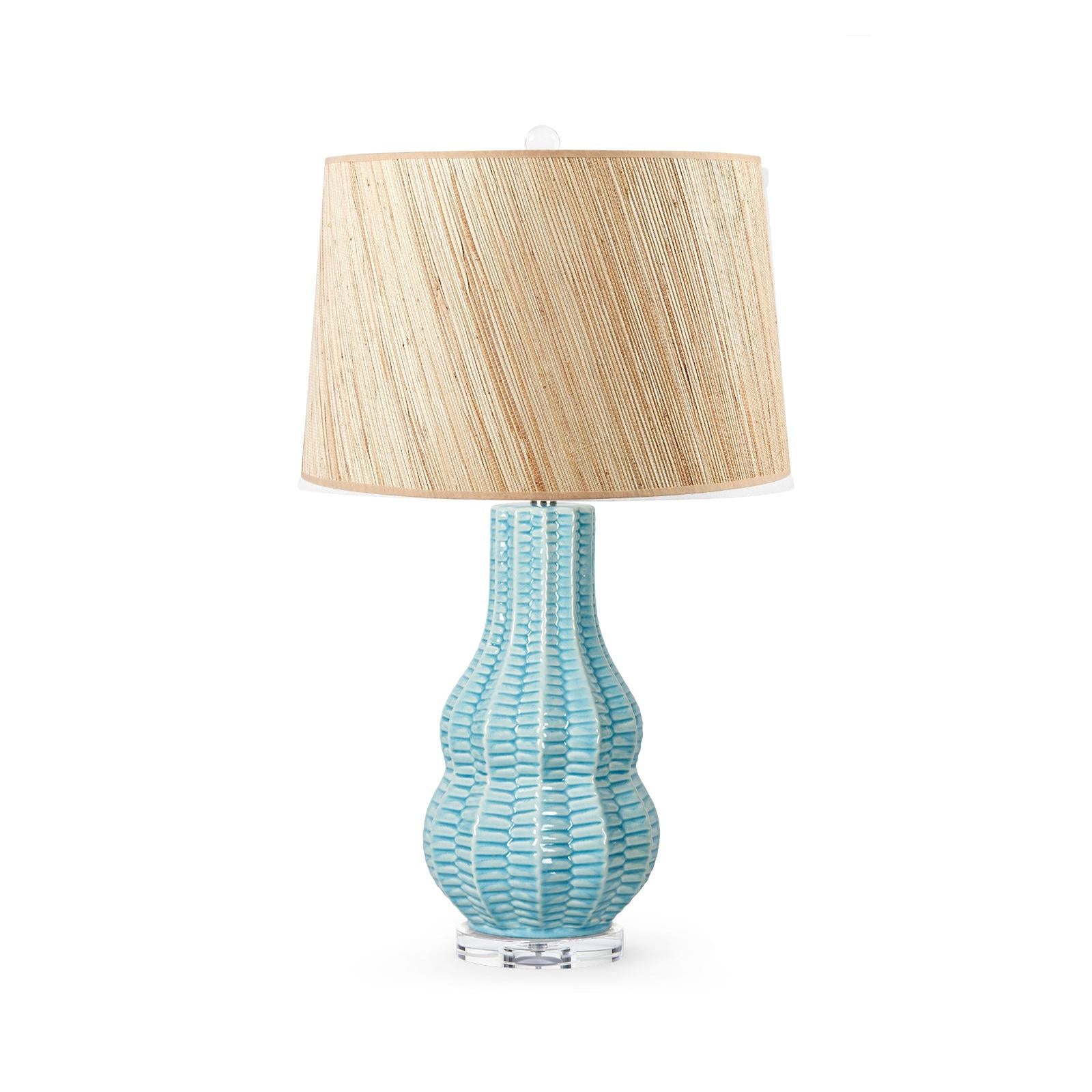 Villa & House Quinn Lamp with Shade