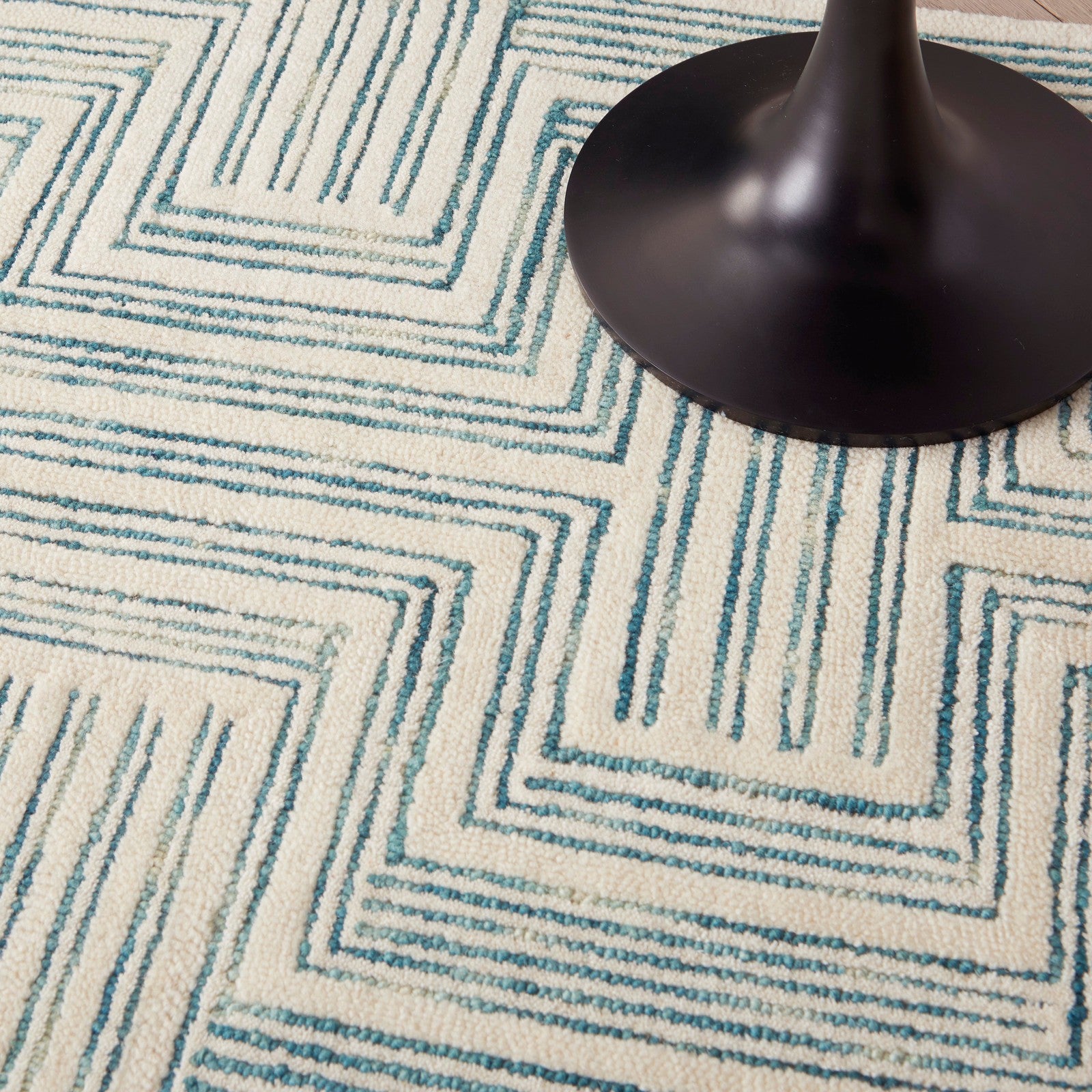 Nourison Interlock ITL06 Modern Indoor Rug