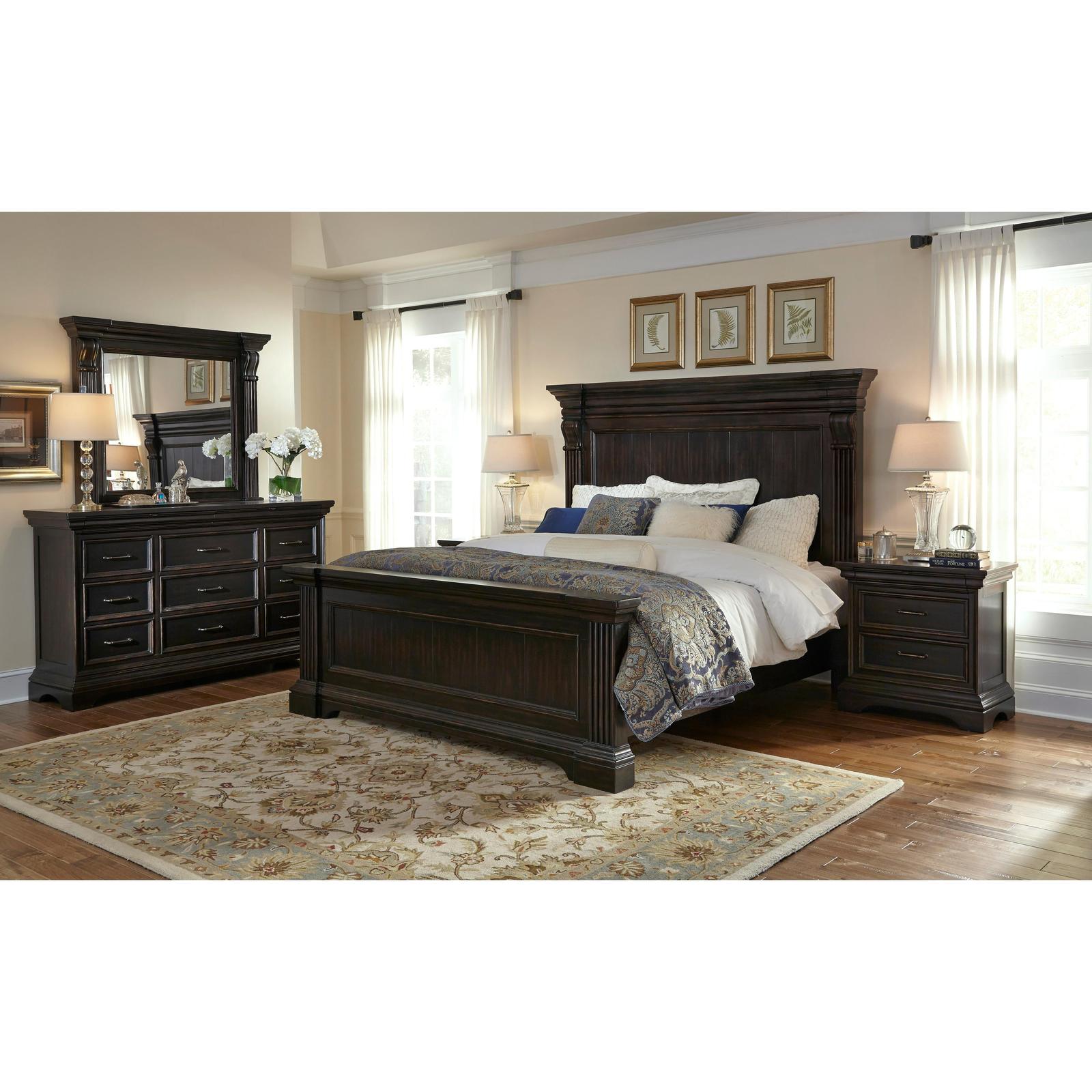 Pulaski Furniture Caldwell Smoked Molasses Bed