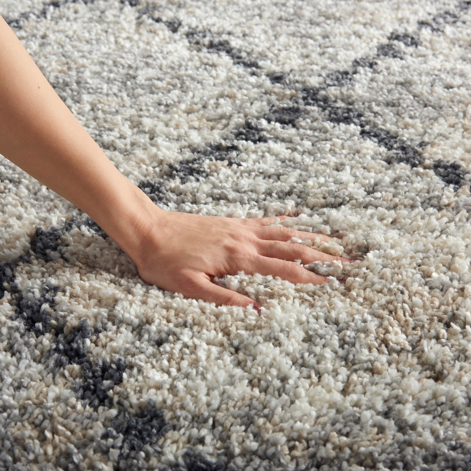 Nourison Oslo Shag OSL01 Shag Indoor Rug