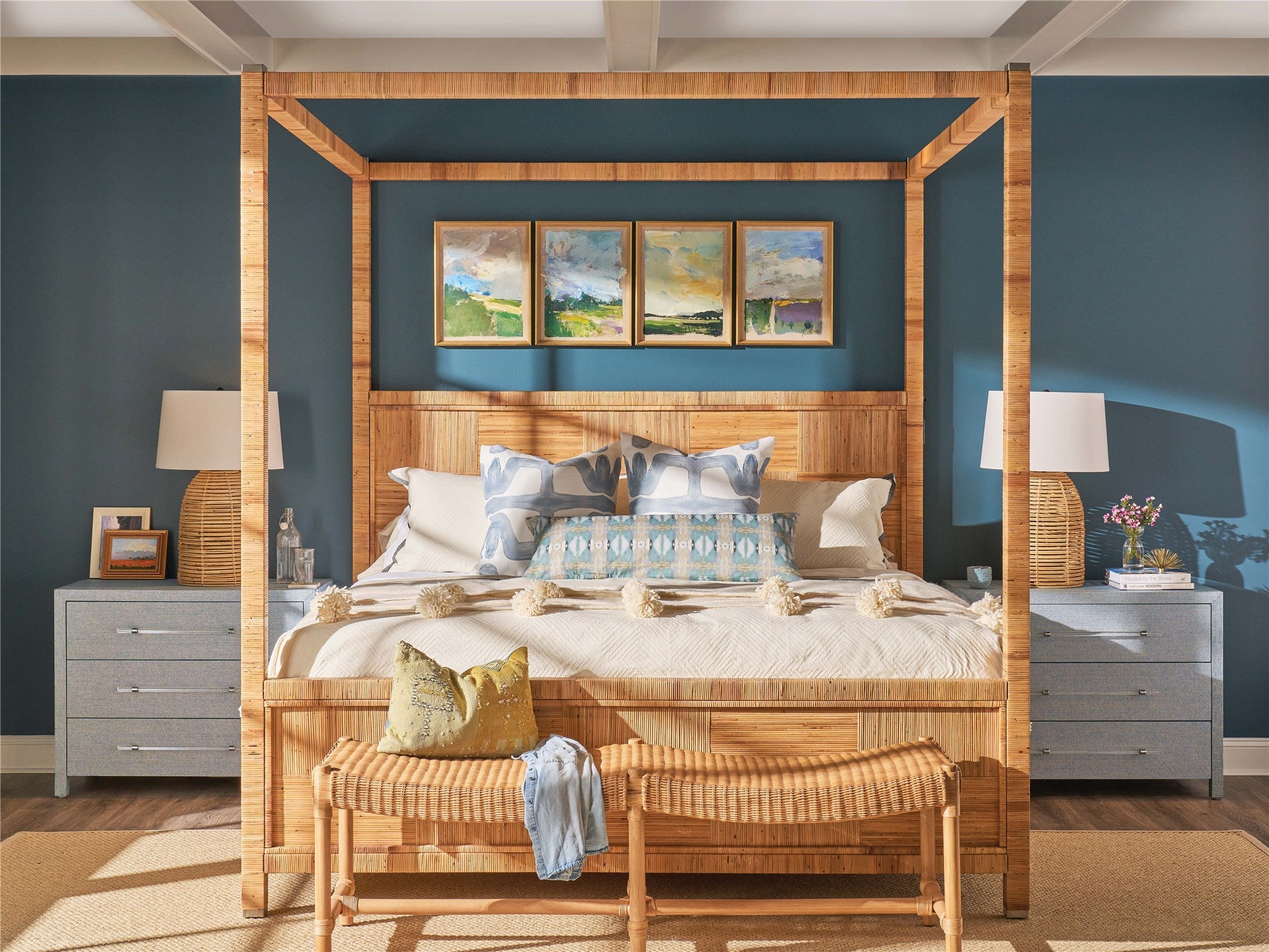 Universal Furniture Weekender Chatham Poster Bed Clearance