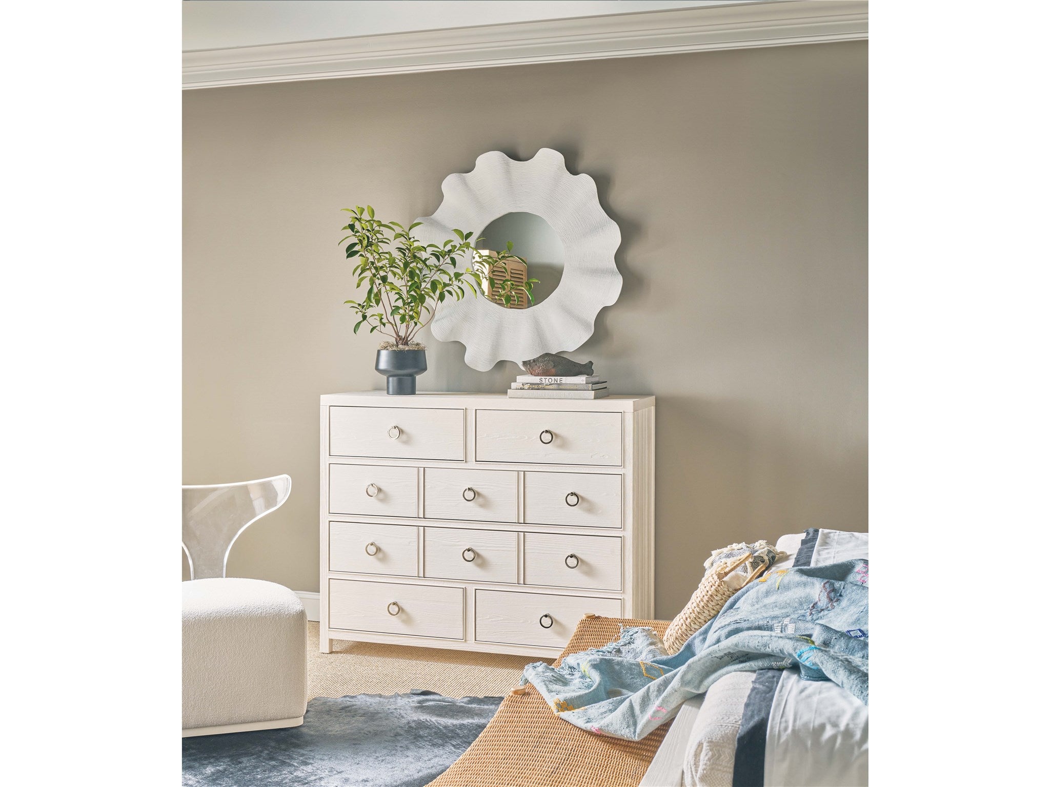 Universal Furniture Weekender Pacific Grove Dresser