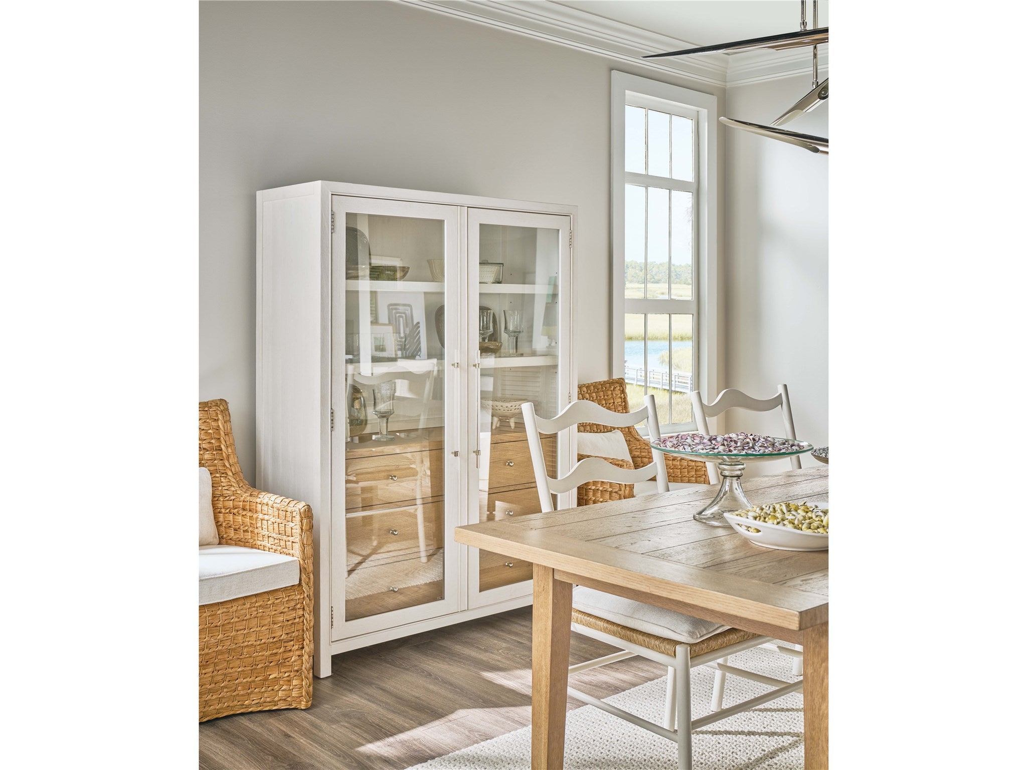 Universal Furniture Weekender Seaside Display Cabinet
