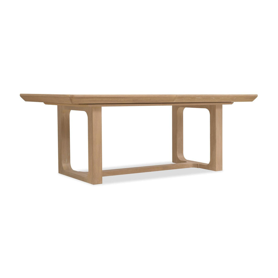 Hooker Furniture Banyon Bay Rectangle Dining Table with Two 20-in Leaves