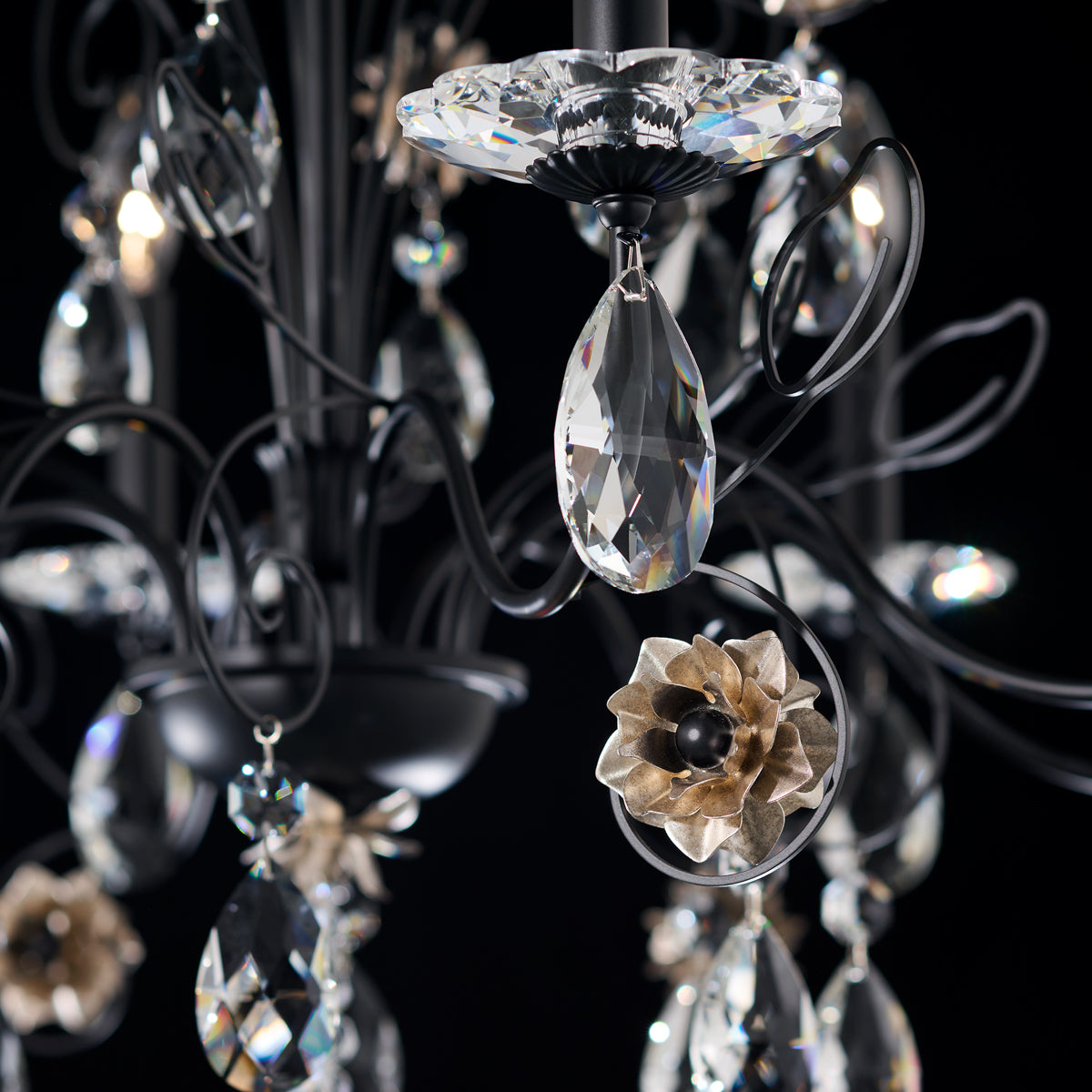 Schonbek Camellia 8-Light Chandelier