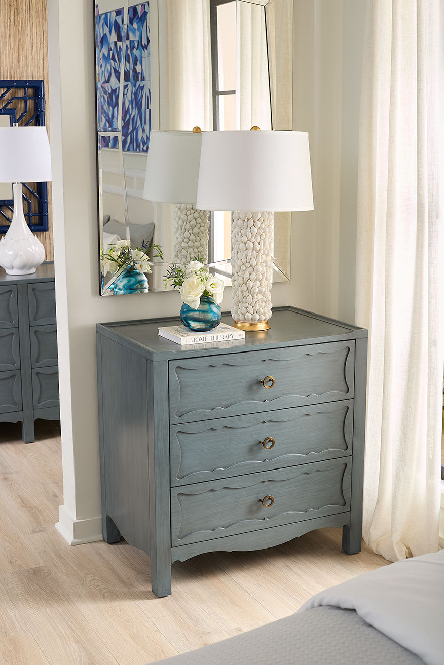 Villa & House Sara 3-Drawer End Table