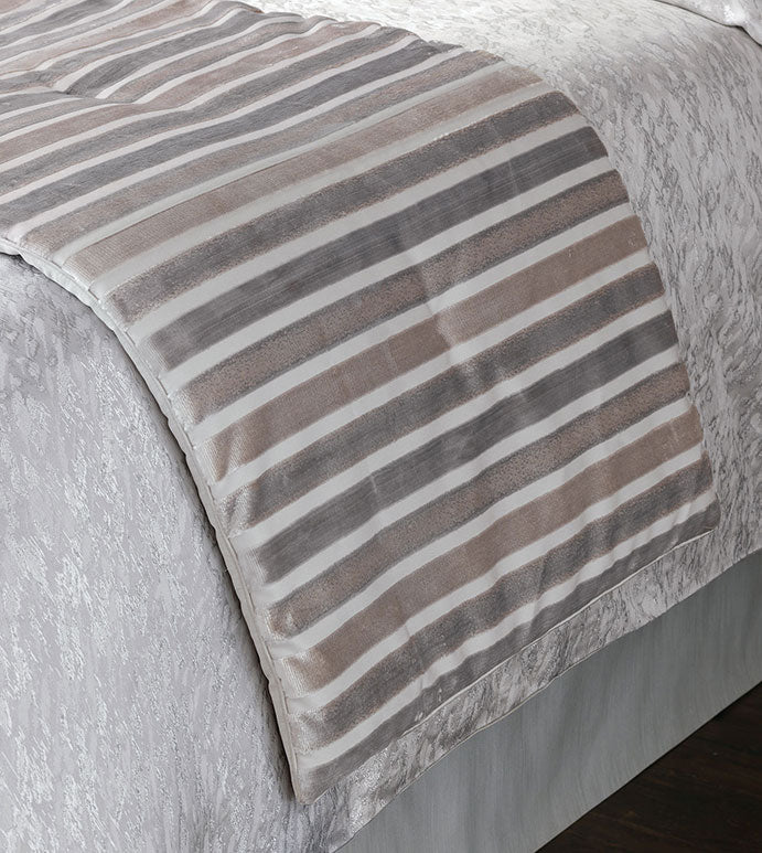 Eastern Accents Gaia Sterling Bed Scarf