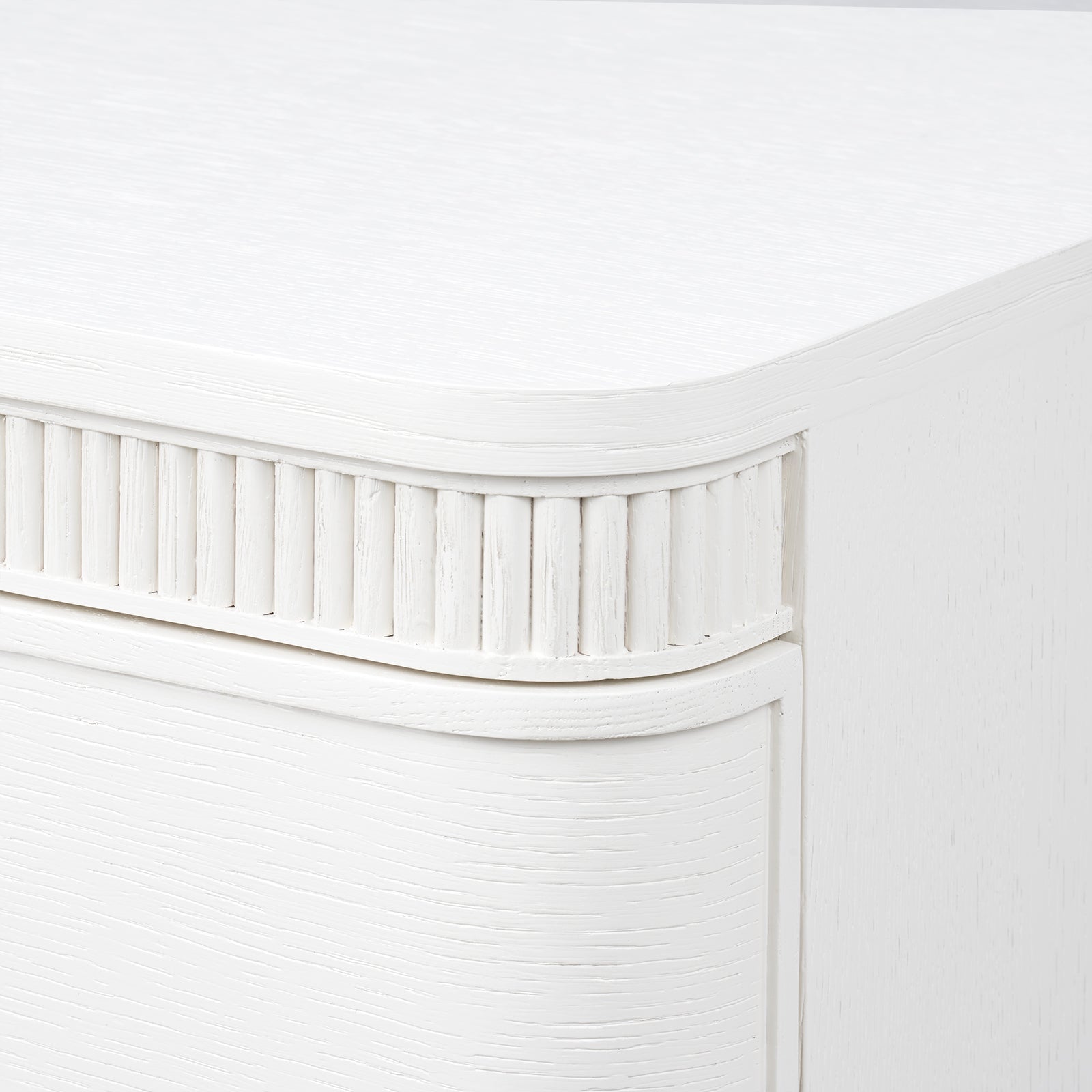 Villa & House Sienna 9-Drawer Cabinet