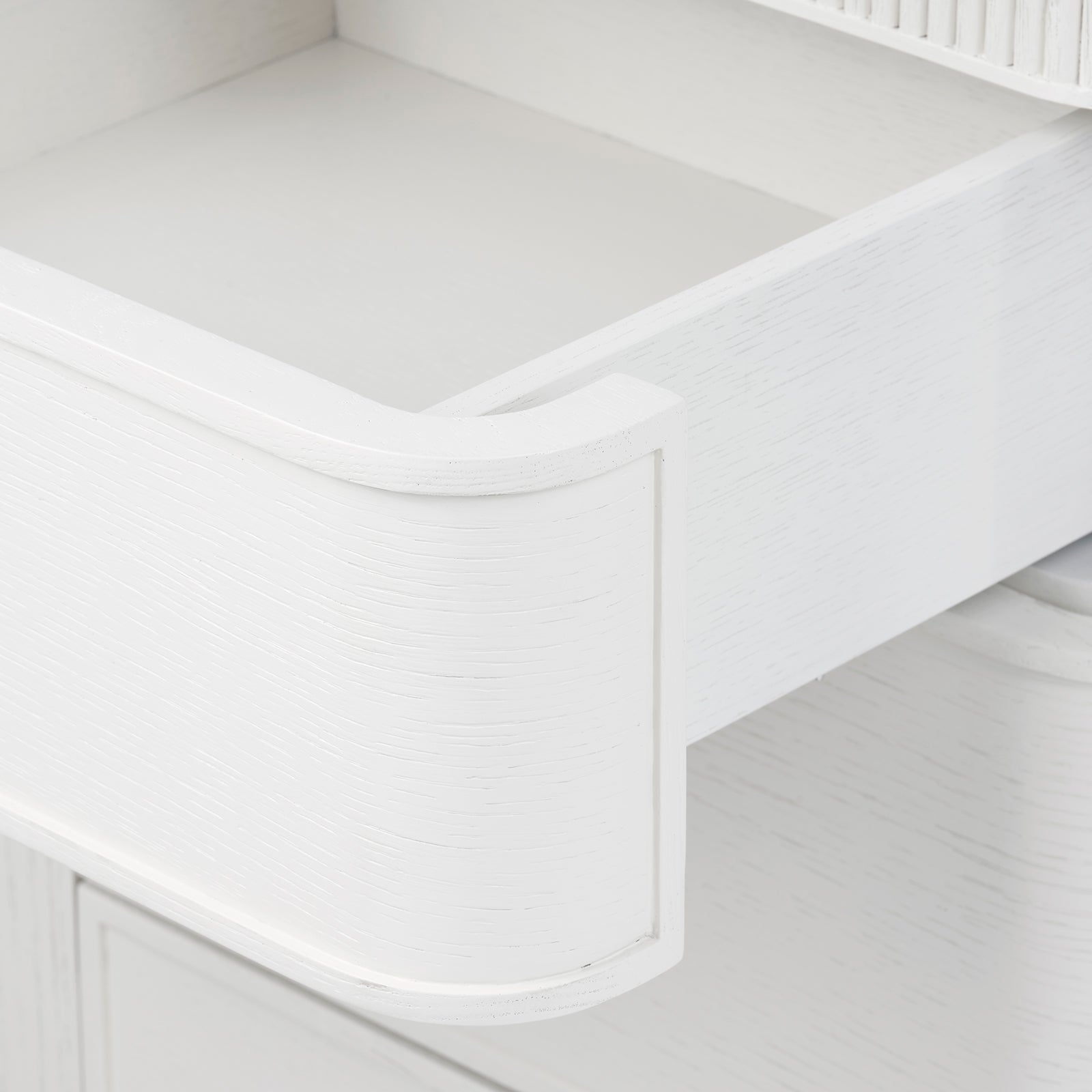 Villa & House Sienna 9-Drawer Cabinet