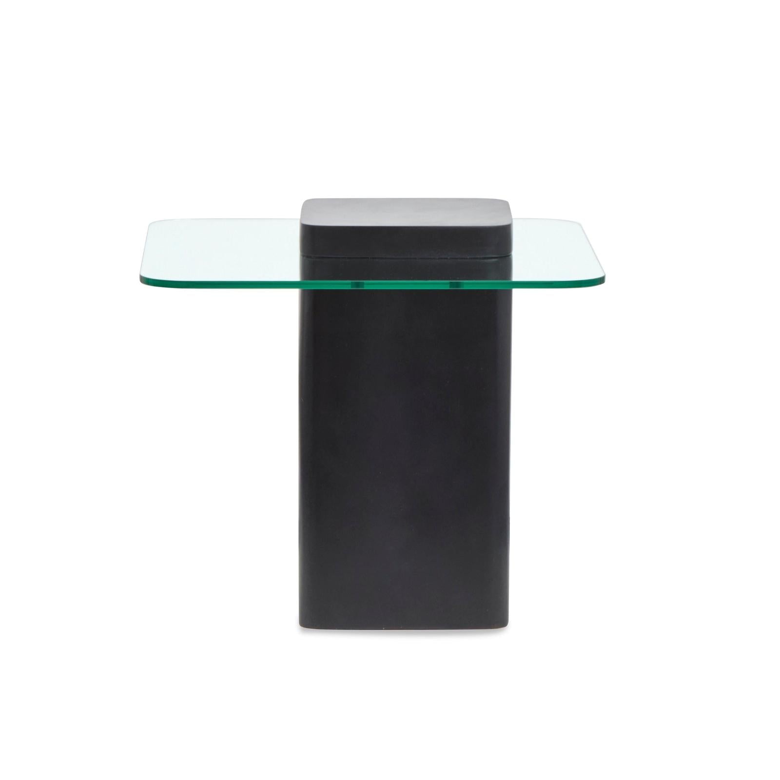 Magnussen Home Donora Clear Glass And Obsidian Square End Table
