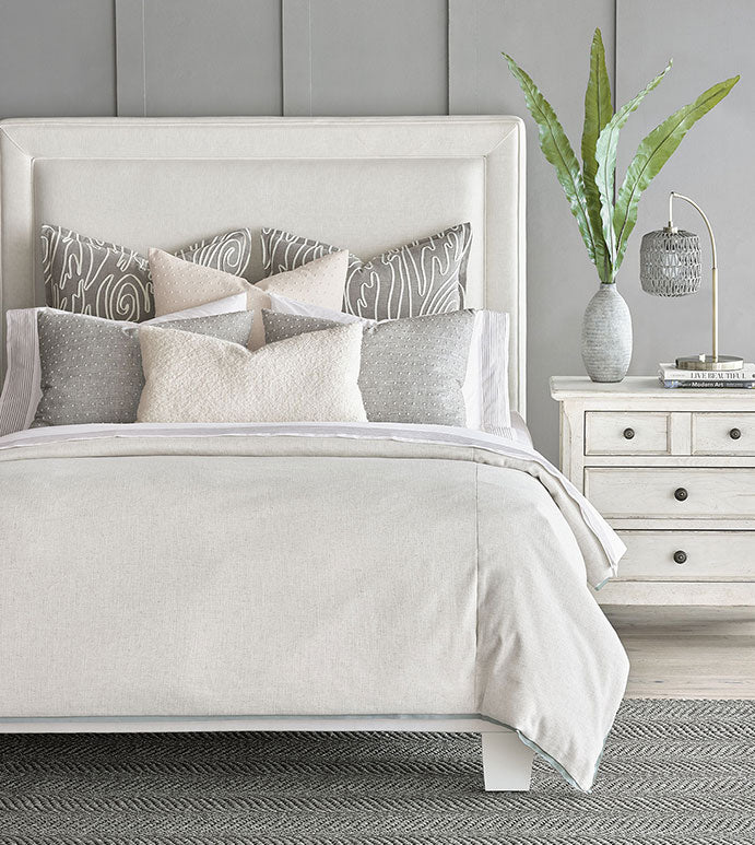 Eastern Accents Clearview Solid Comforter
