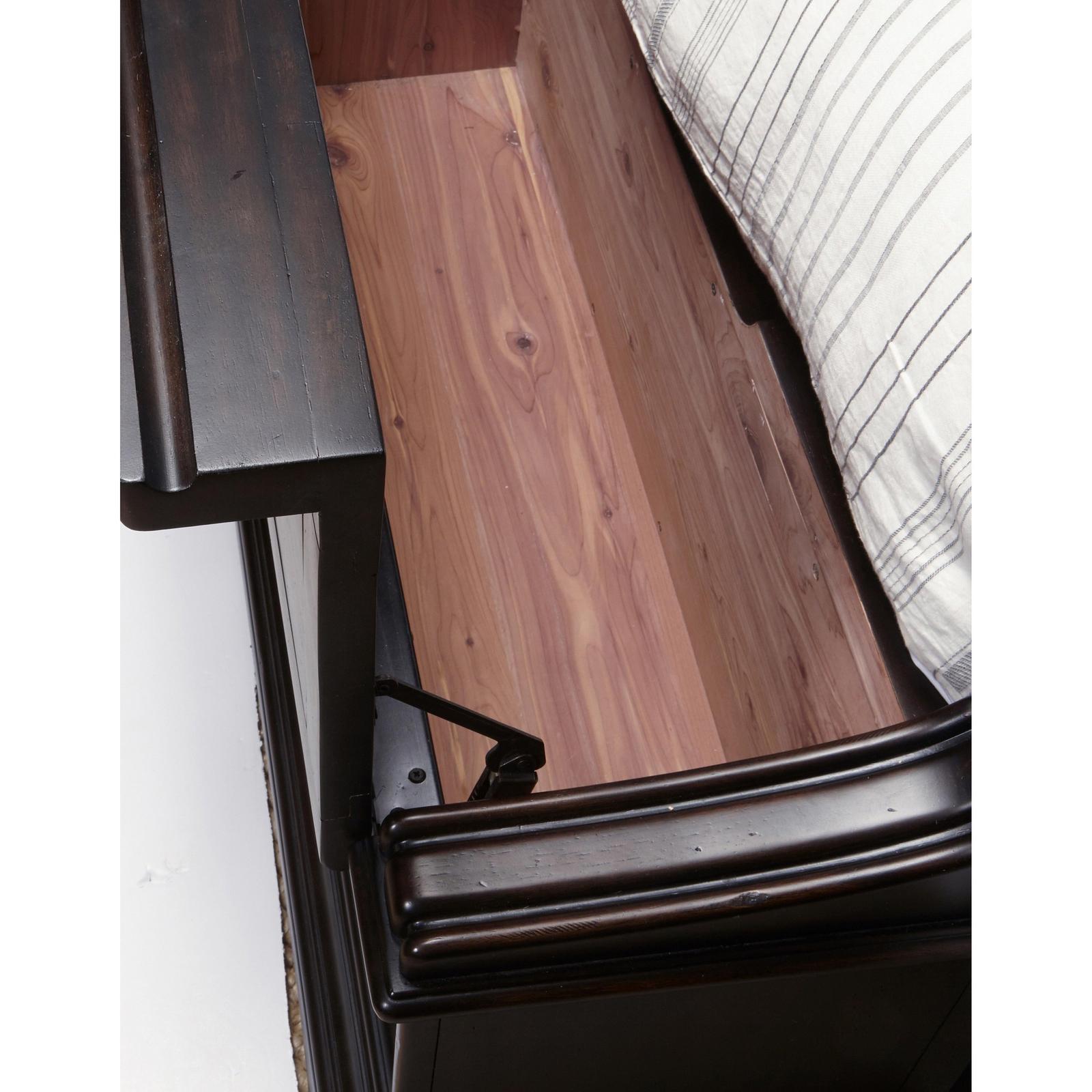 Pulaski Furniture Caldwell Smoked Molasses Bed