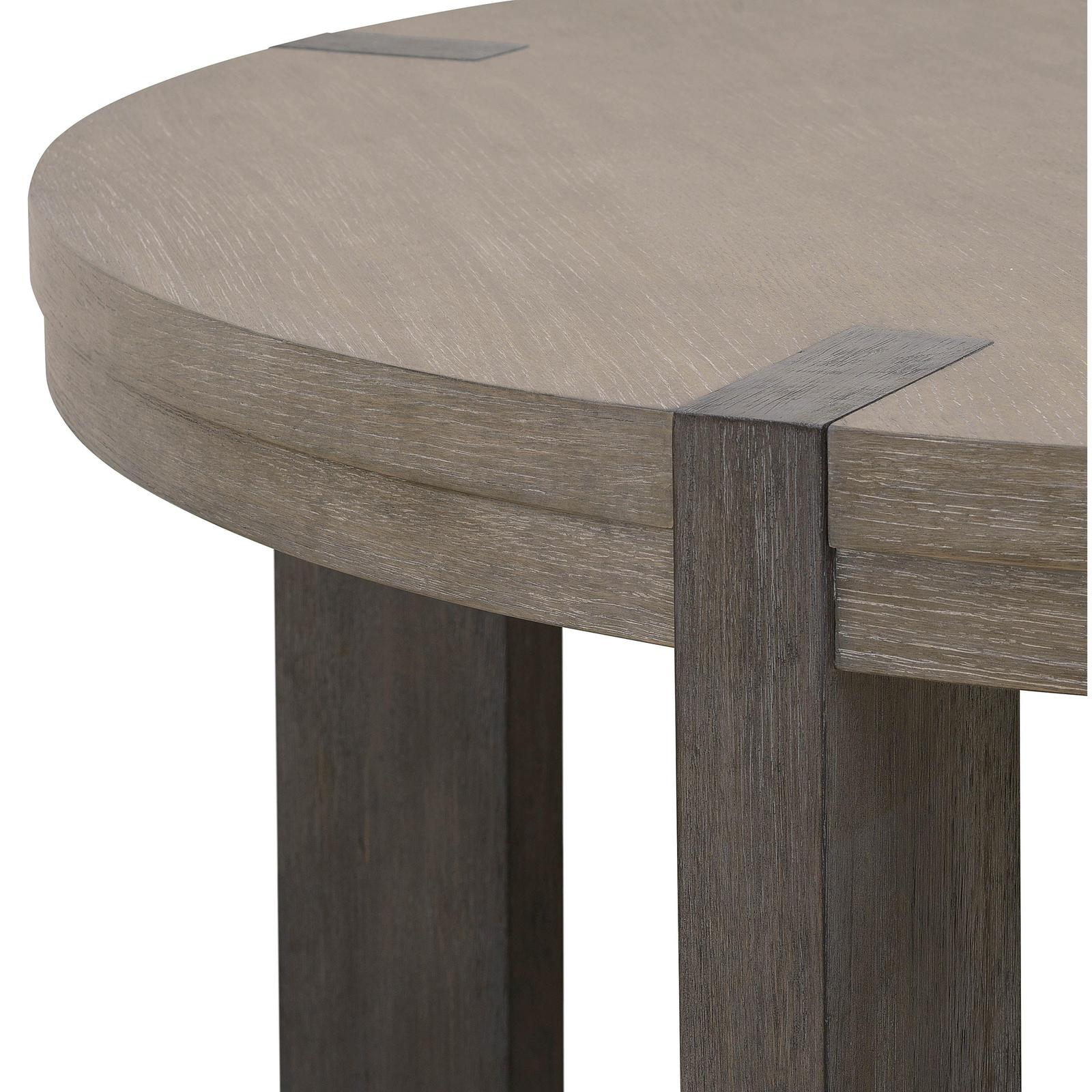Pulaski Furniture Anderson Park Moose Trail And Frontier Brown Round Dining Table