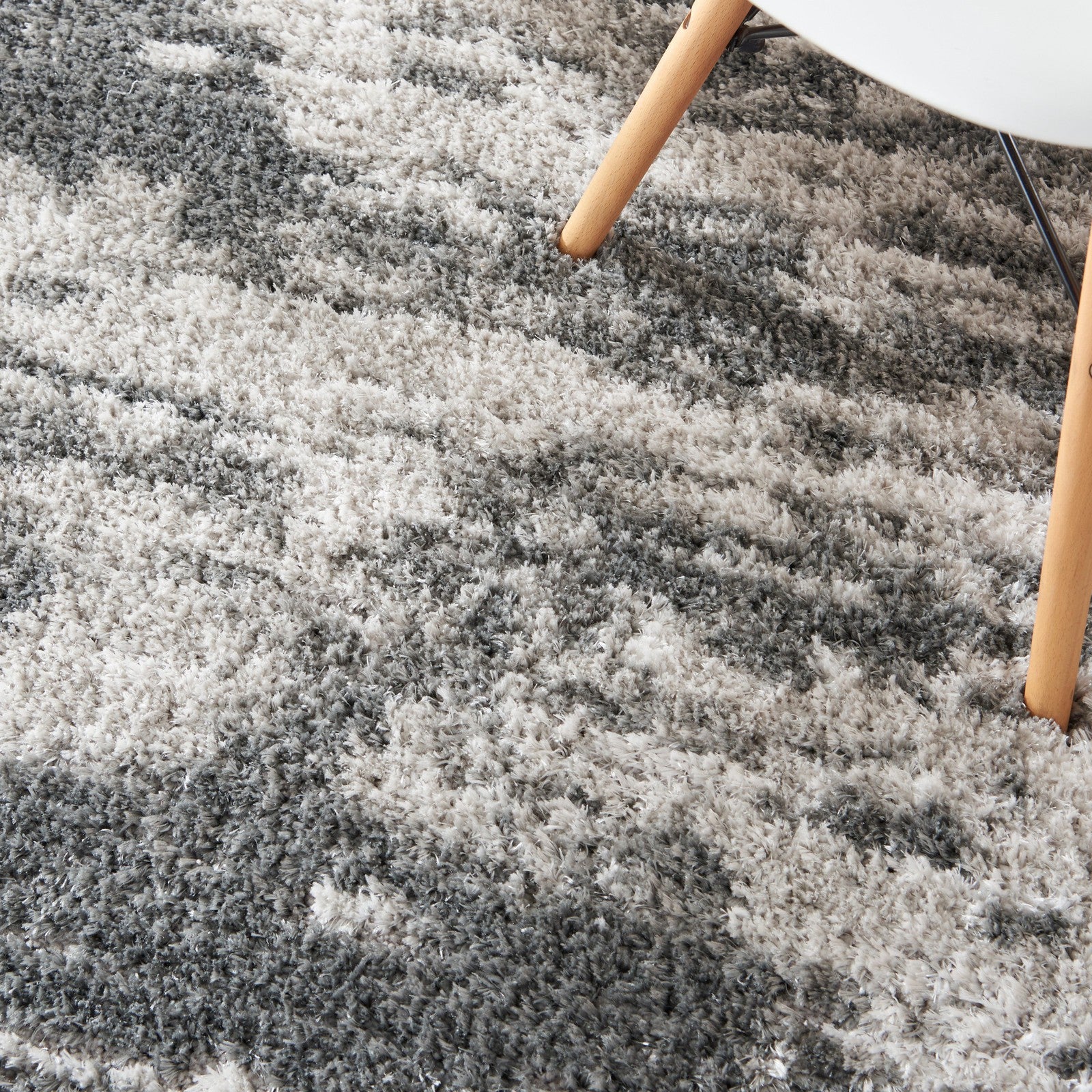 Nourison Dreamy Shag DRS02 Shag Indoor Rug