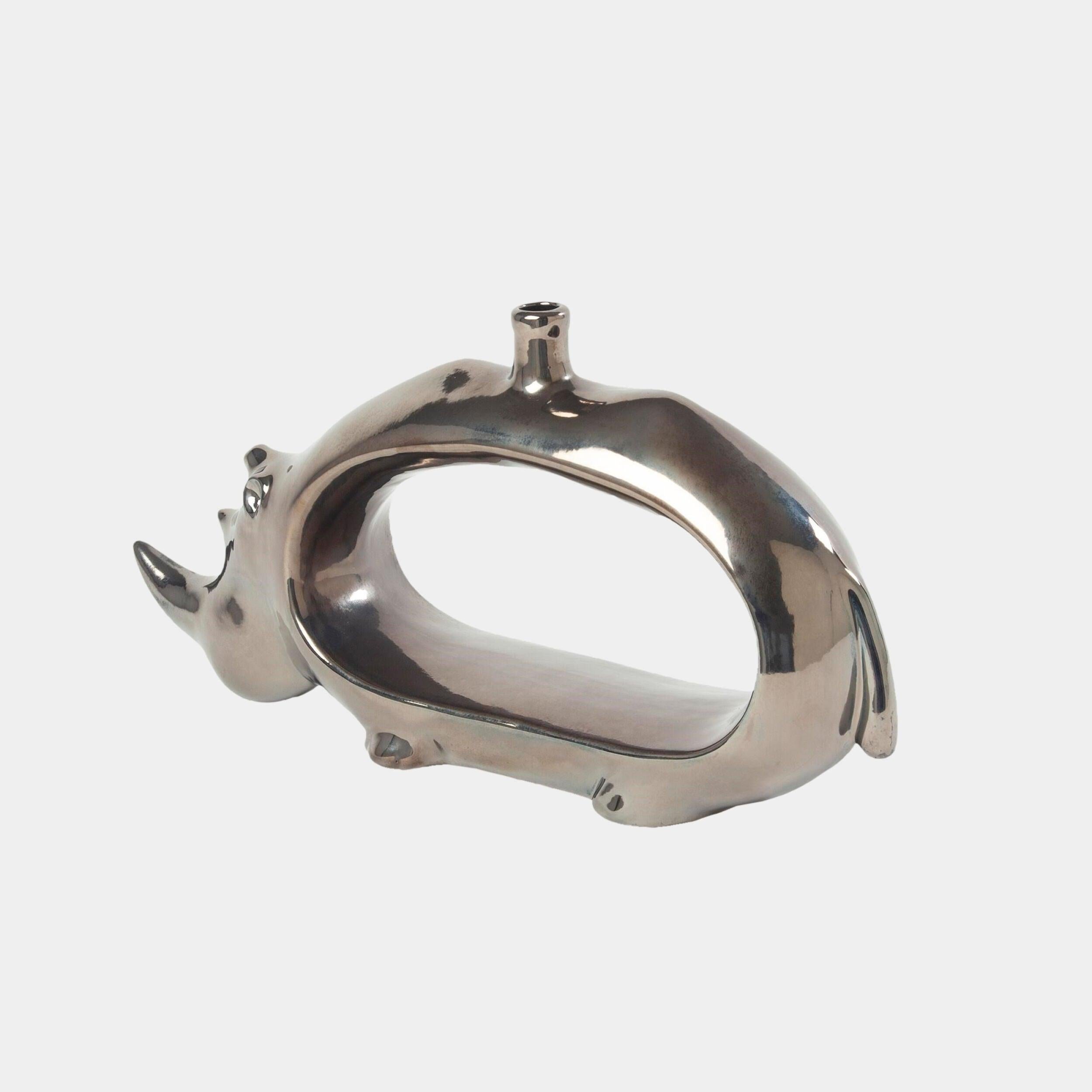 Global Views Rhino Vase
