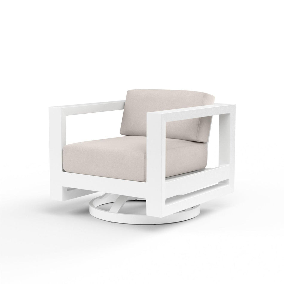 Sunset West Newport Swivel Club Chair
