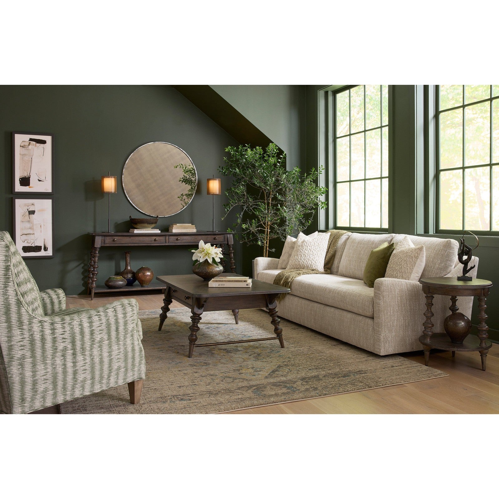 Pulaski Furniture Revival Row Round End Table