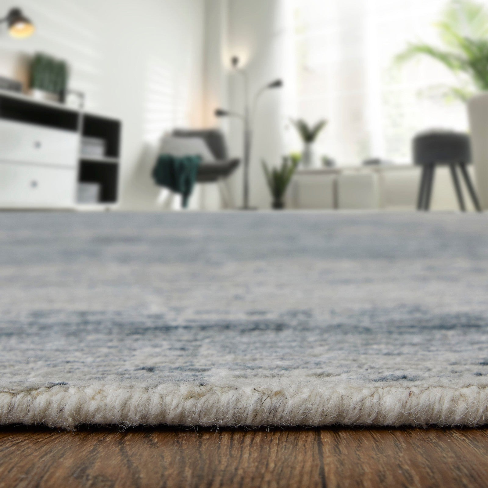 Feizy Brighton 69CGF Modern Abstract in Ivory/Blue/Gray