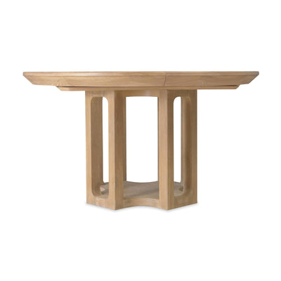 Hooker Furniture Banyon Bay Round Dining Table with One 18-in Leaf