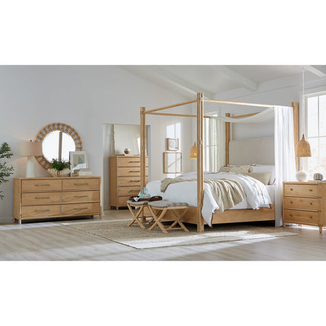 Hooker Furniture Retreat Pole Rattan Upholstered Poster Bed w/Canopy