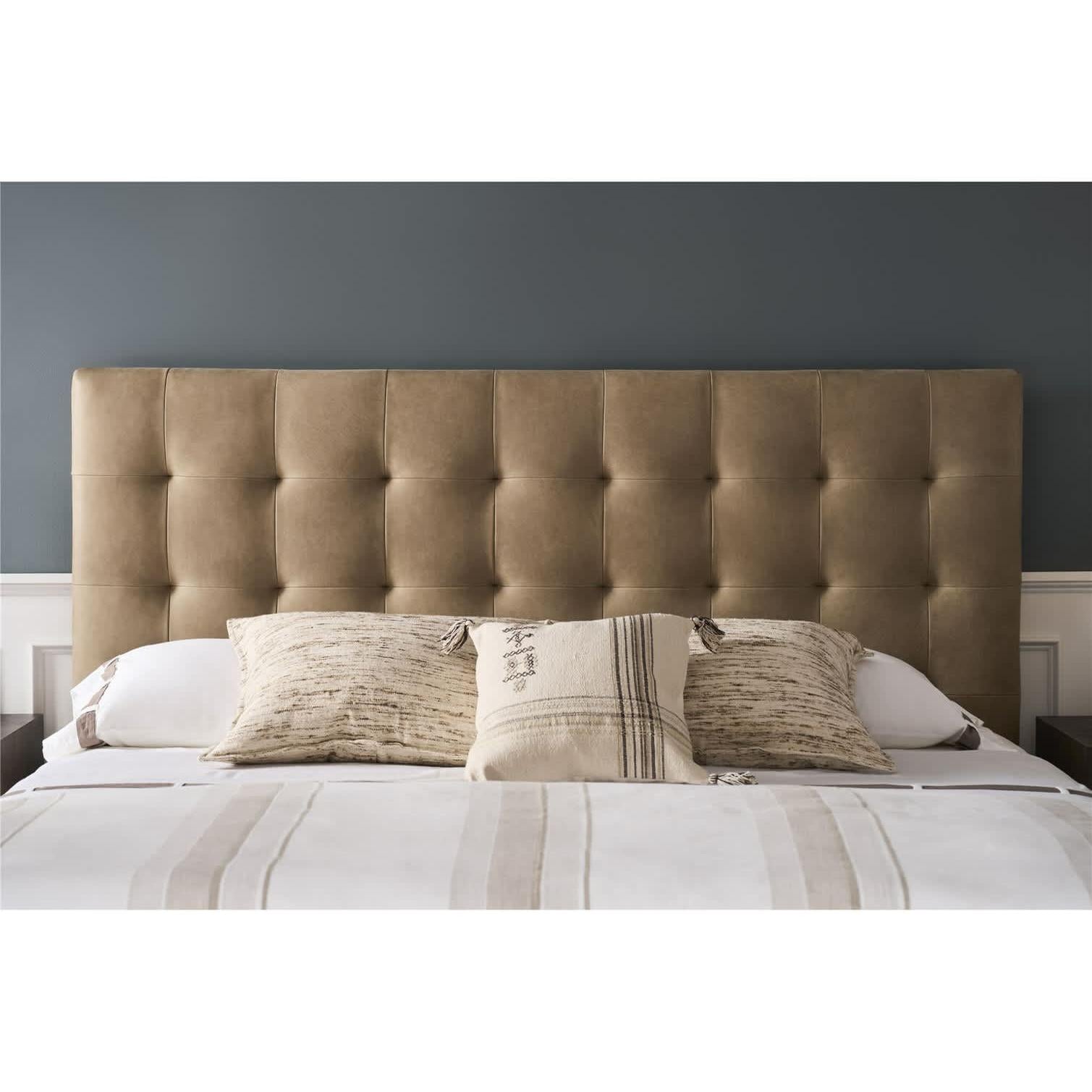 Universal Furniture Montclair Upholstered Bed
