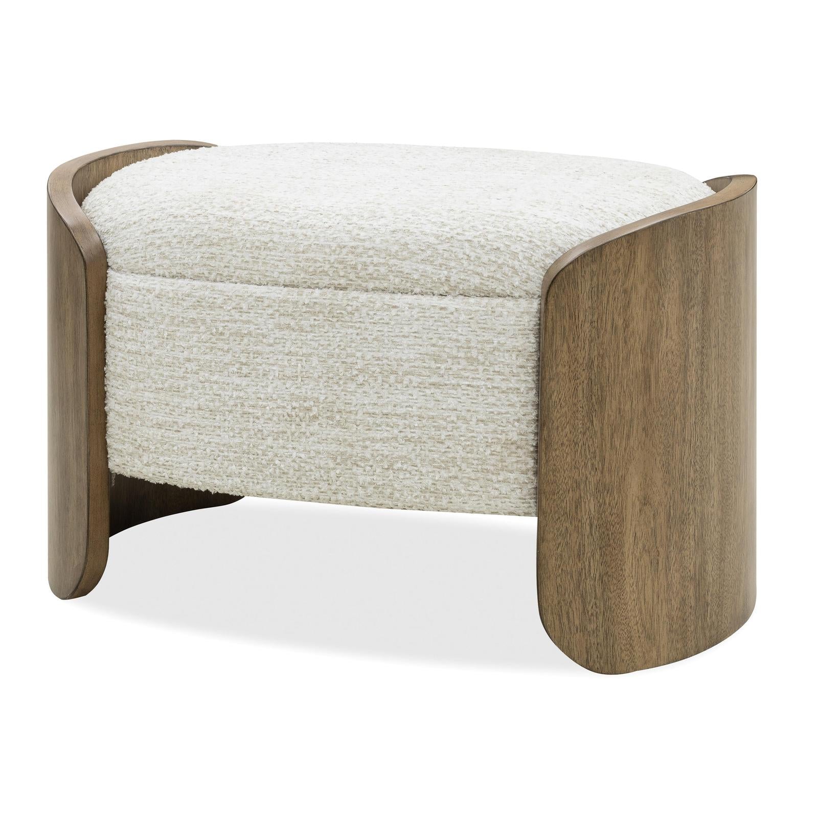 Pulaski Furniture Leeza Brown Bed Bench