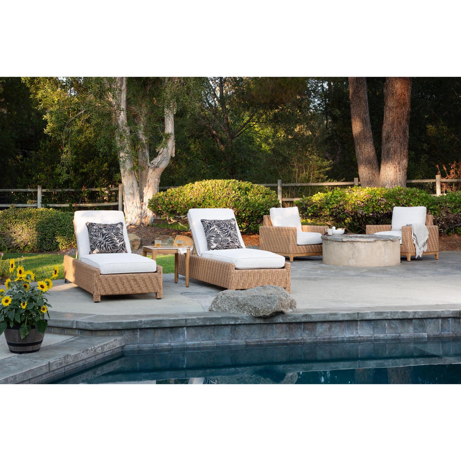 Margaritaville Catalina End Table