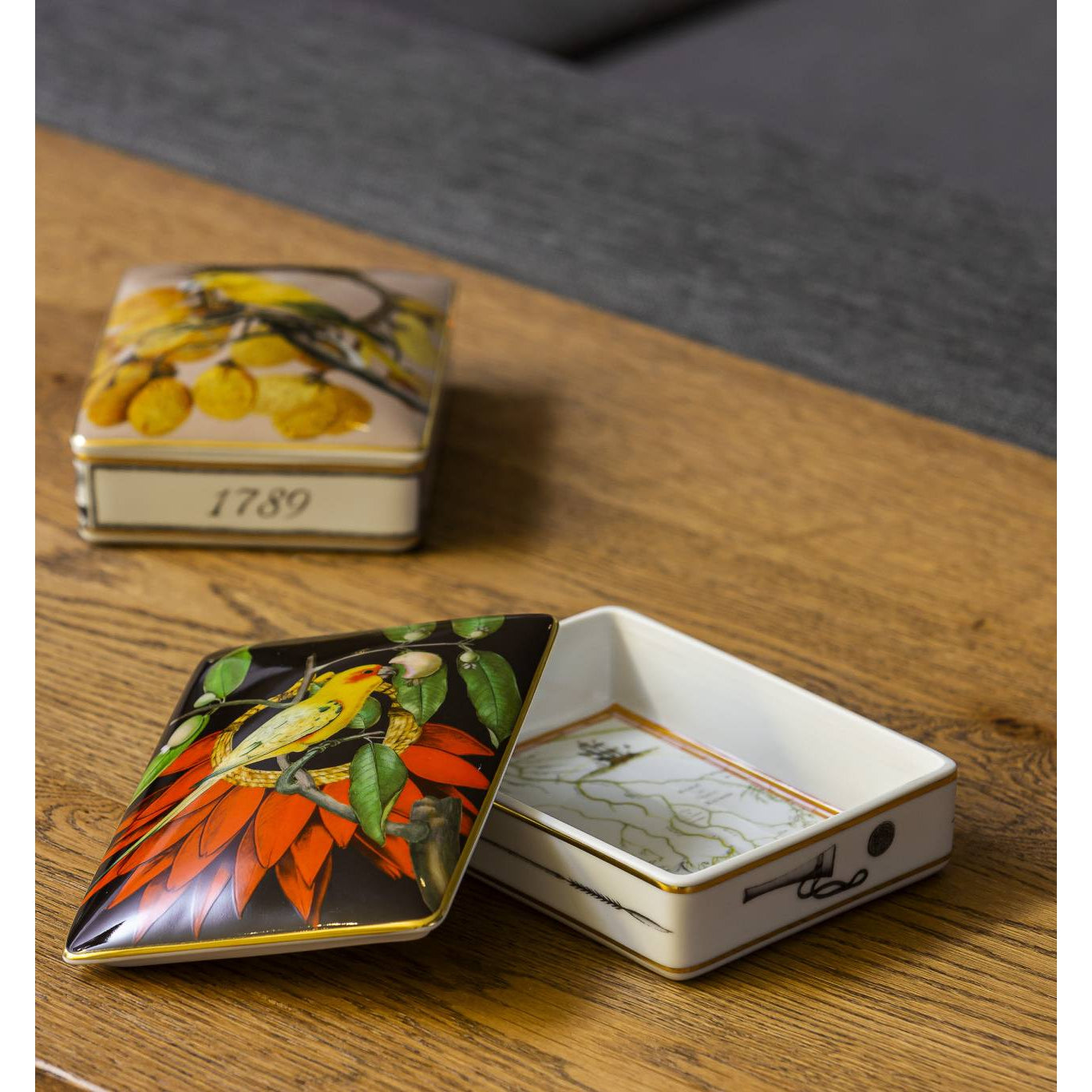 Vista Alegre Amazonia Card Box