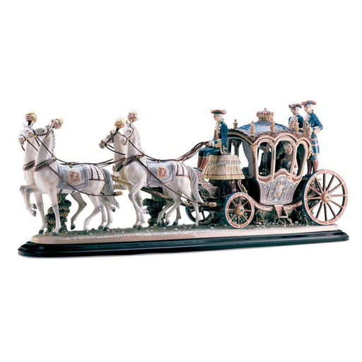 Lladro XVIIIth Century Coach Sculpture - Limited Edition