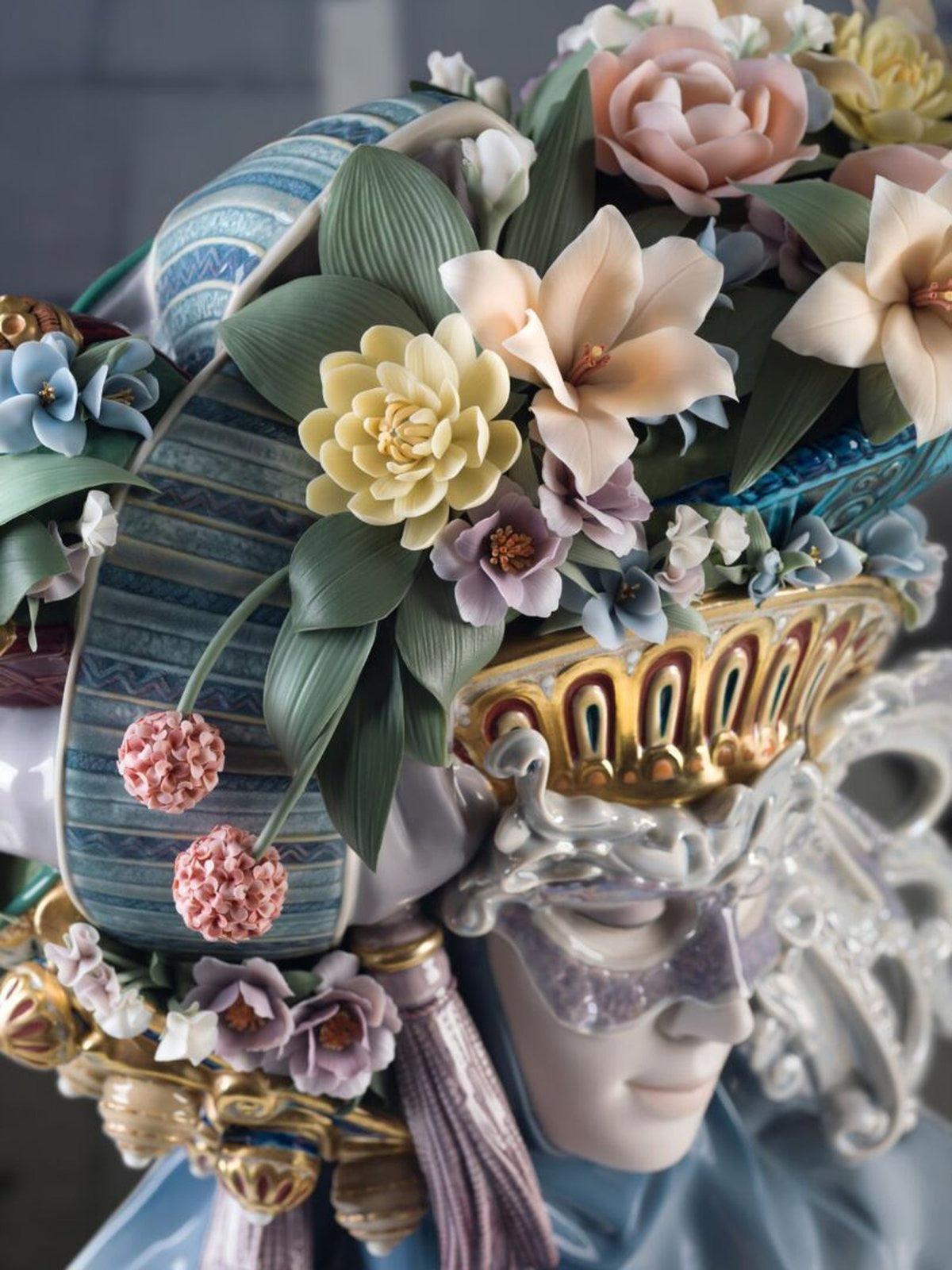 Lladro Venetian Fantasy woman Sculpture - Limited Edition