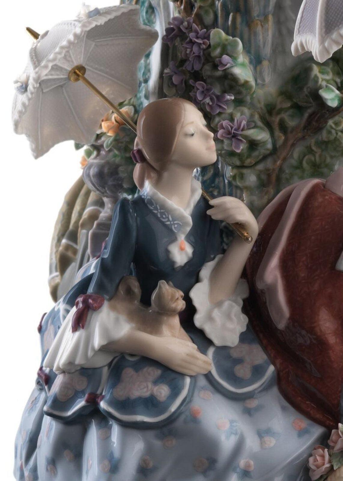 Lladro Ladies from Aranjuez Vase - Limited Edition