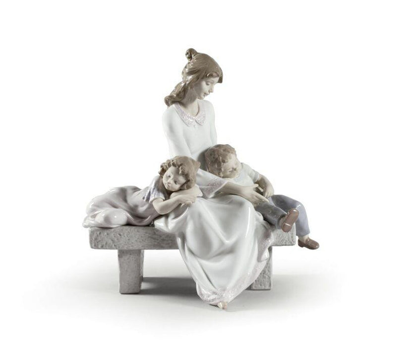 Lladro An Afternoon Nap Mother Figurine