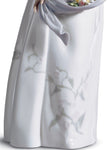 Lladro Fragances and Colors Woman Figurine