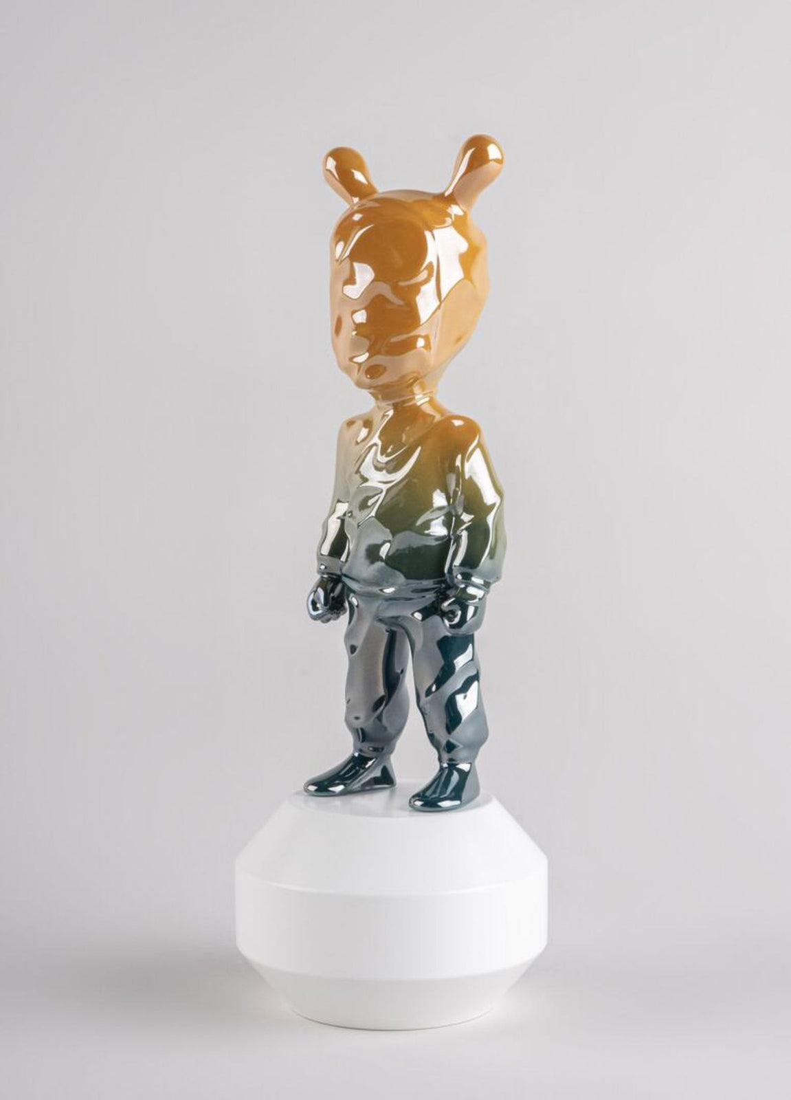 Lladro The Guest by Supakitch Figurine Small Model Numbered Edition