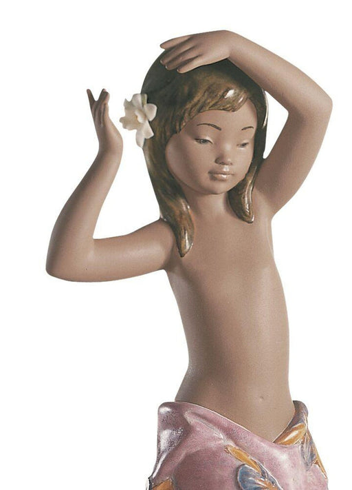 Lladro Tropical Flower Girl Figurine