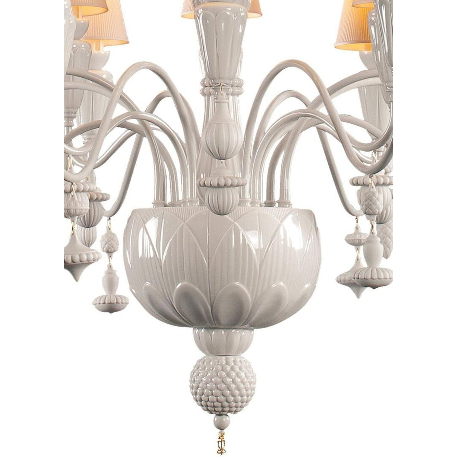 Lladro Ivy and Seed 16 Lights Chandelier Flat Model US