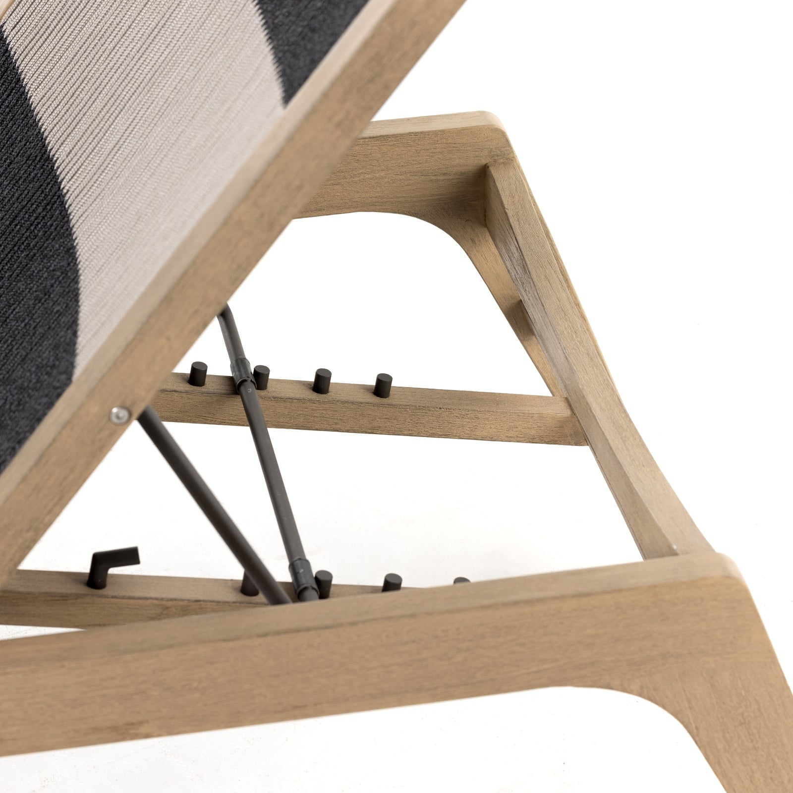 Julian Outdoor Chaise