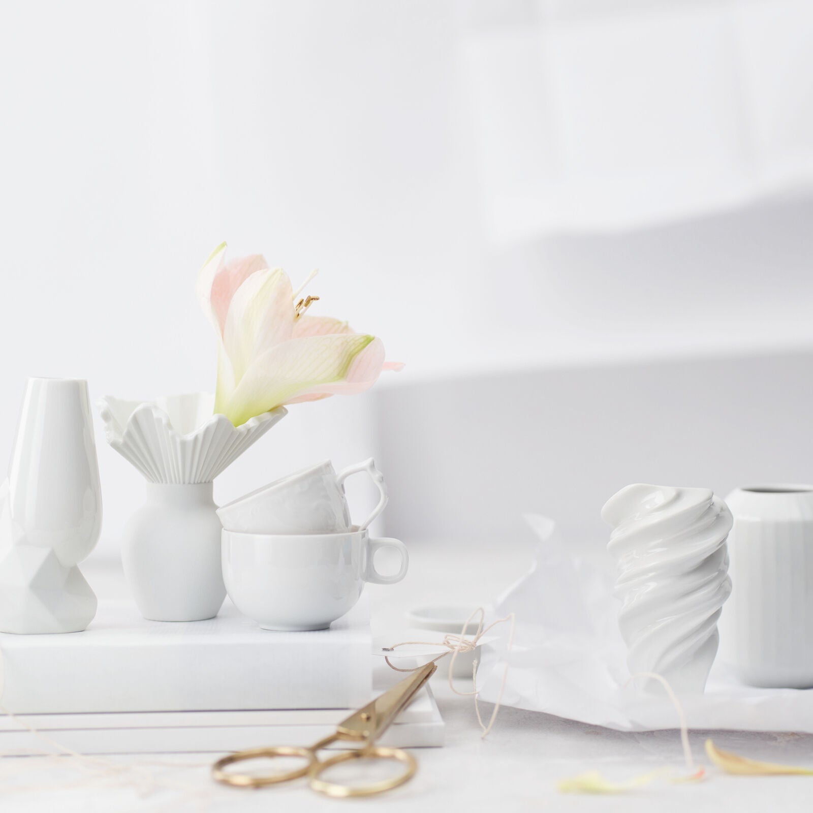 Rosenthal Mini Vase White Squall