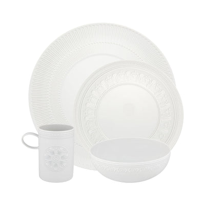 Vista Alegre Ornament Set of 4 Plate Pieces