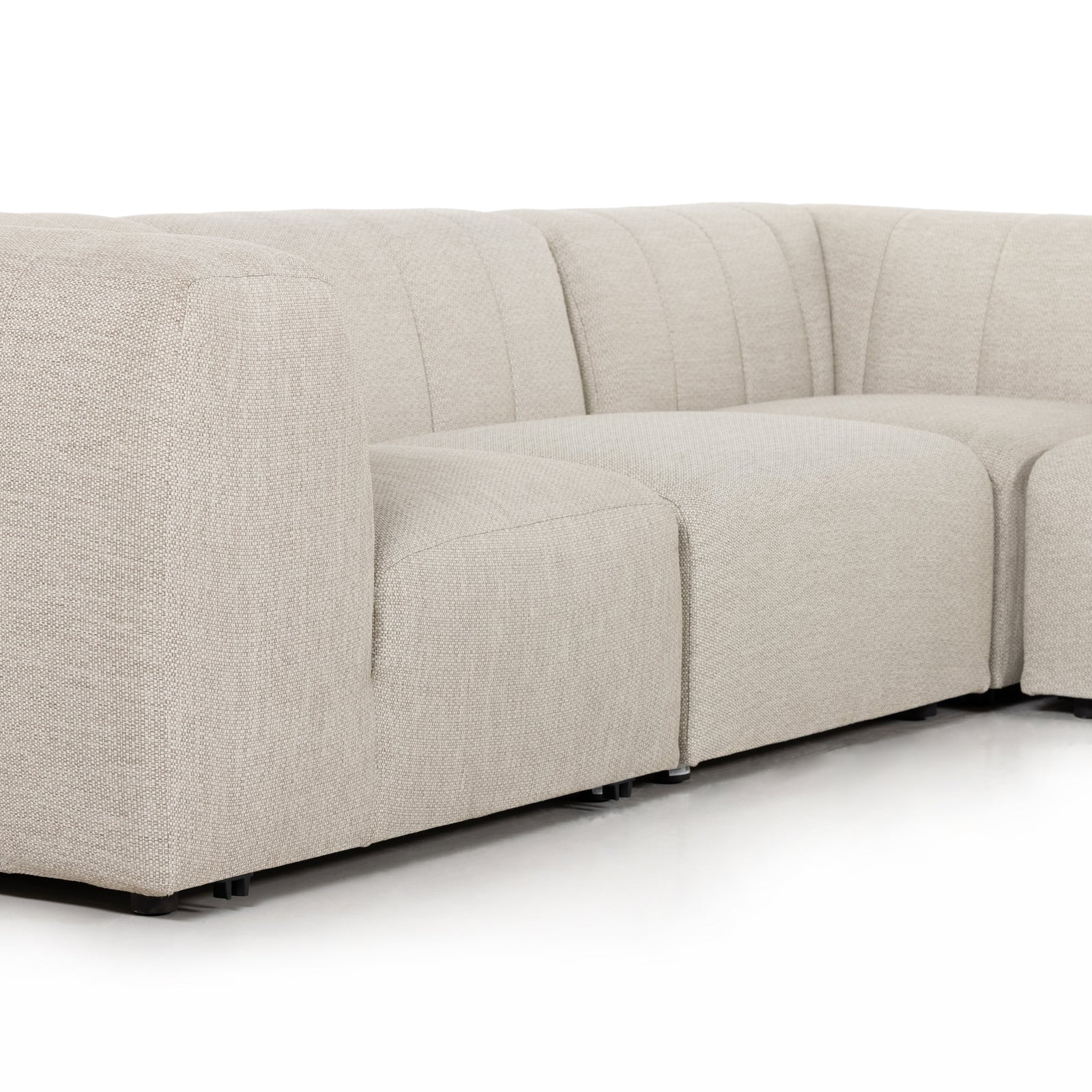Gwen Outdoor 5 PC Sectional