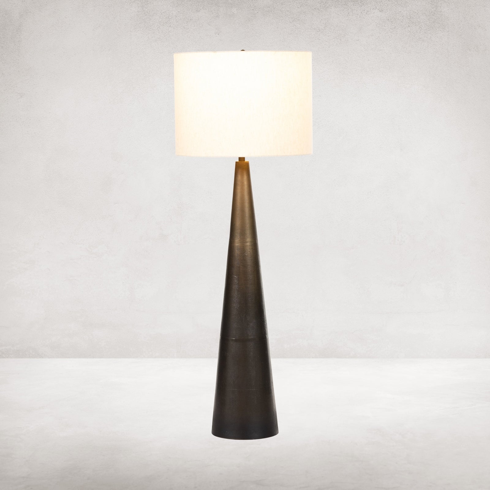 Nour Floor Lamp