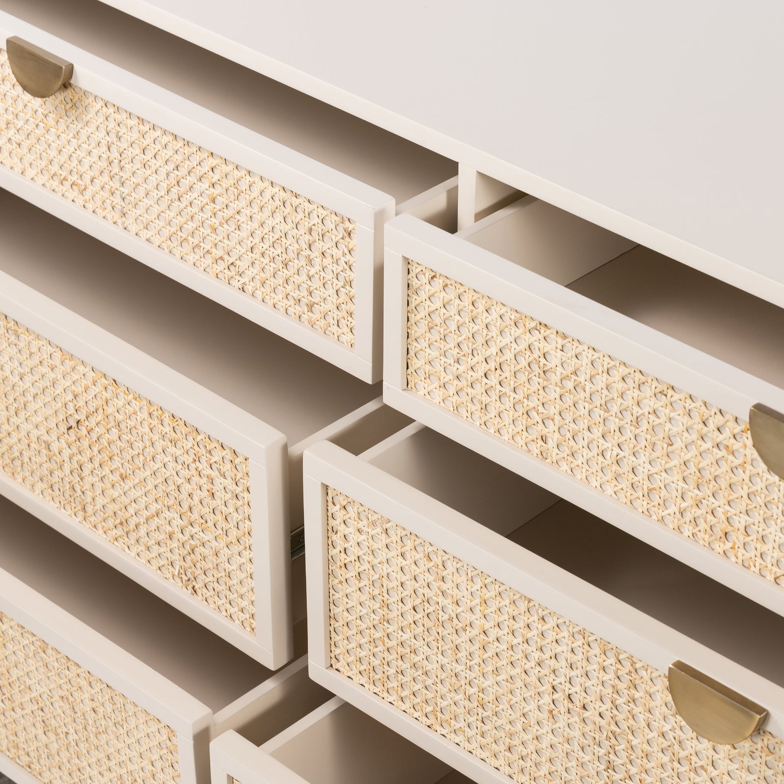 Four Hands Luella 6 Drawer Dresser