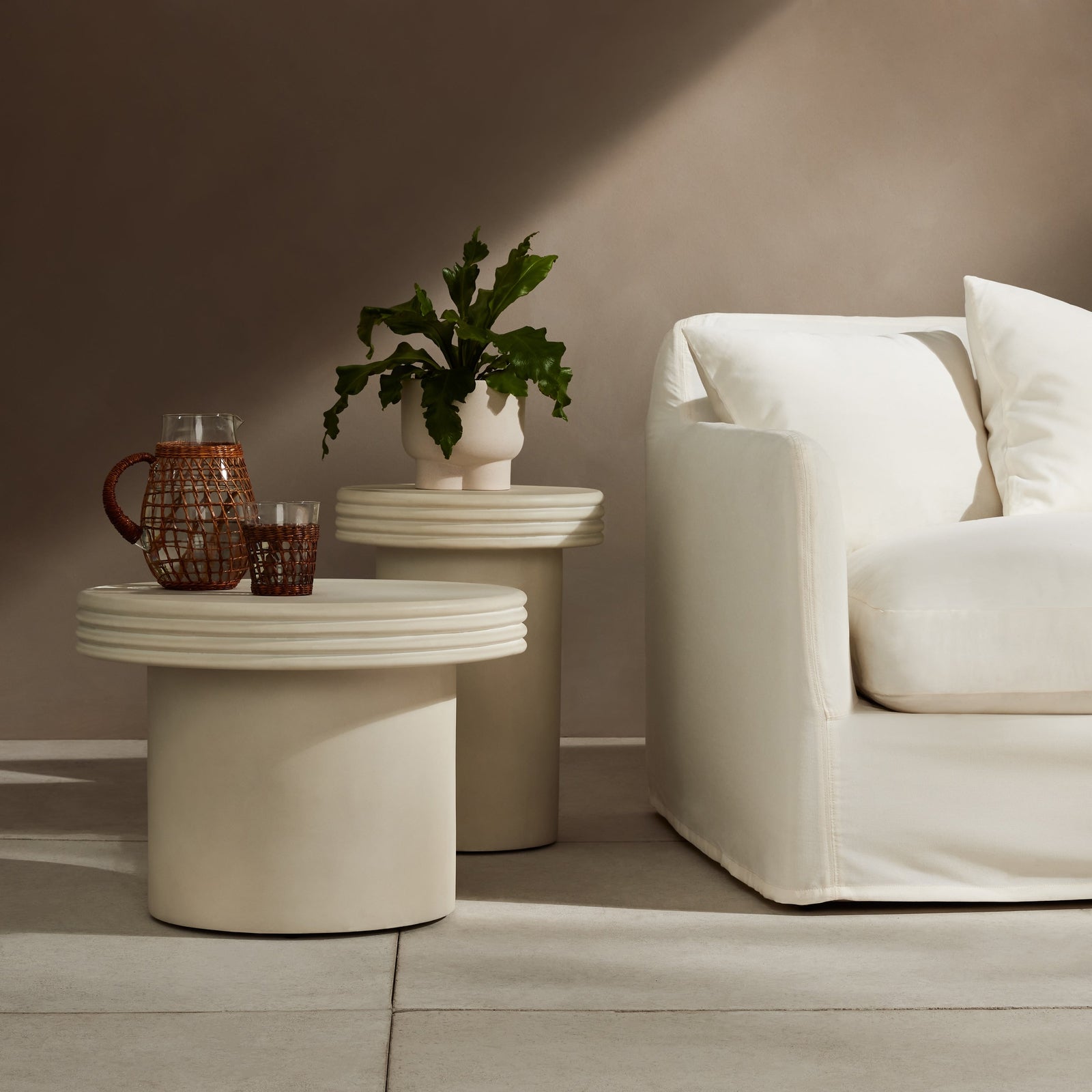Grecia Outdoor End Table